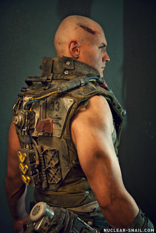 Illustration for article titled Post-Apocalyptic Cosplay Looks Like It Survived The End Of The World